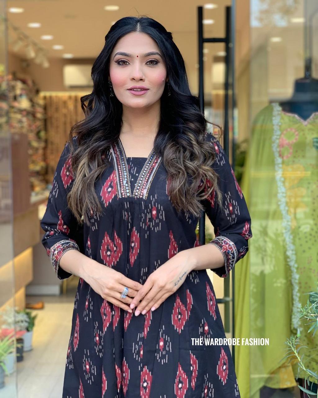 Black Beautiful Pure Cotton Suit Set