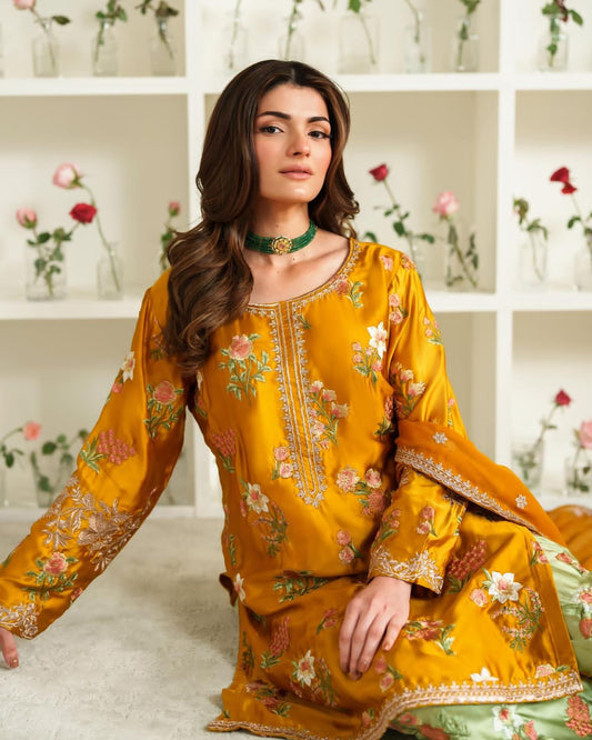 Taraani – Designer Crepe Signature Set