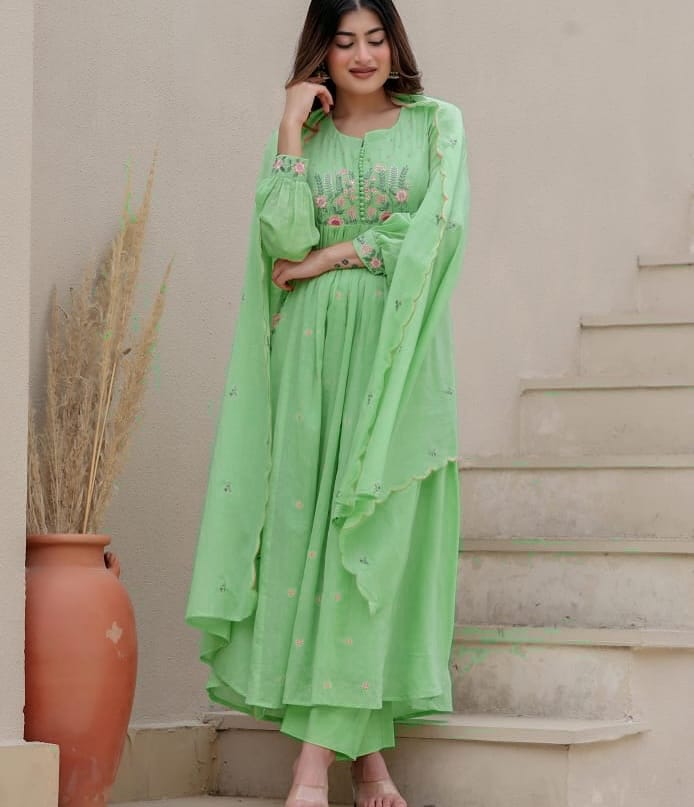Beautiful Cotton Kurti Pant Dupatta Set