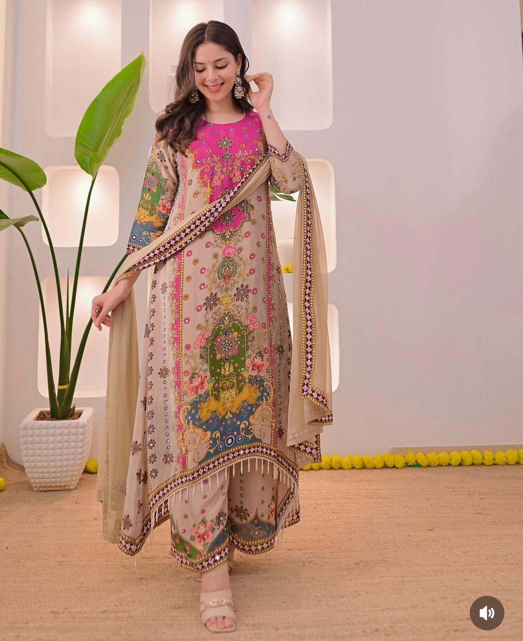 Noori Anarkali Round Palazzo Set