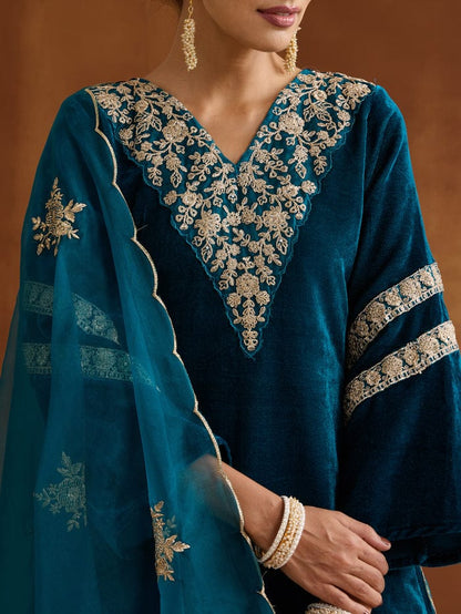 Teal Velvet Embroidered Straight Kurta Set with Straight Bottom & Scalloped Dupatta