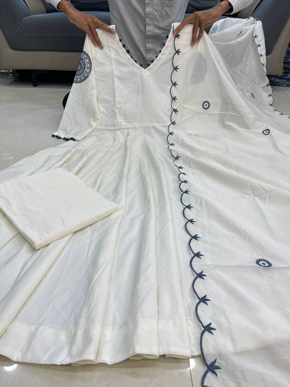 Rasha White Embroidered Anarkali Set – Bollywood Inspired