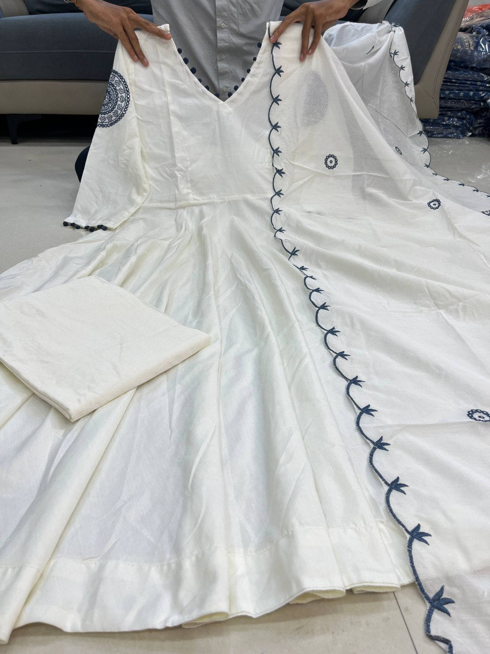 Rasha White Embroidered Anarkali Set – Bollywood Inspired