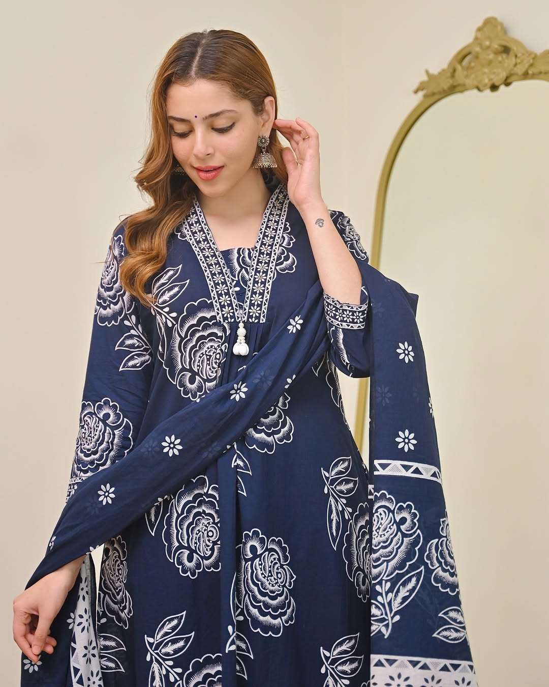 Blue Coloured Discharge Print Cotton Kurta Set