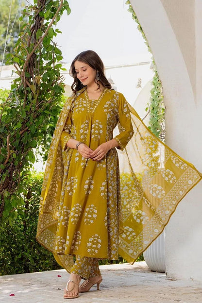 Cotton Grace Ethnic Set