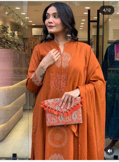 Timeless Elegance – Kurta with Palazzo & Dupatta