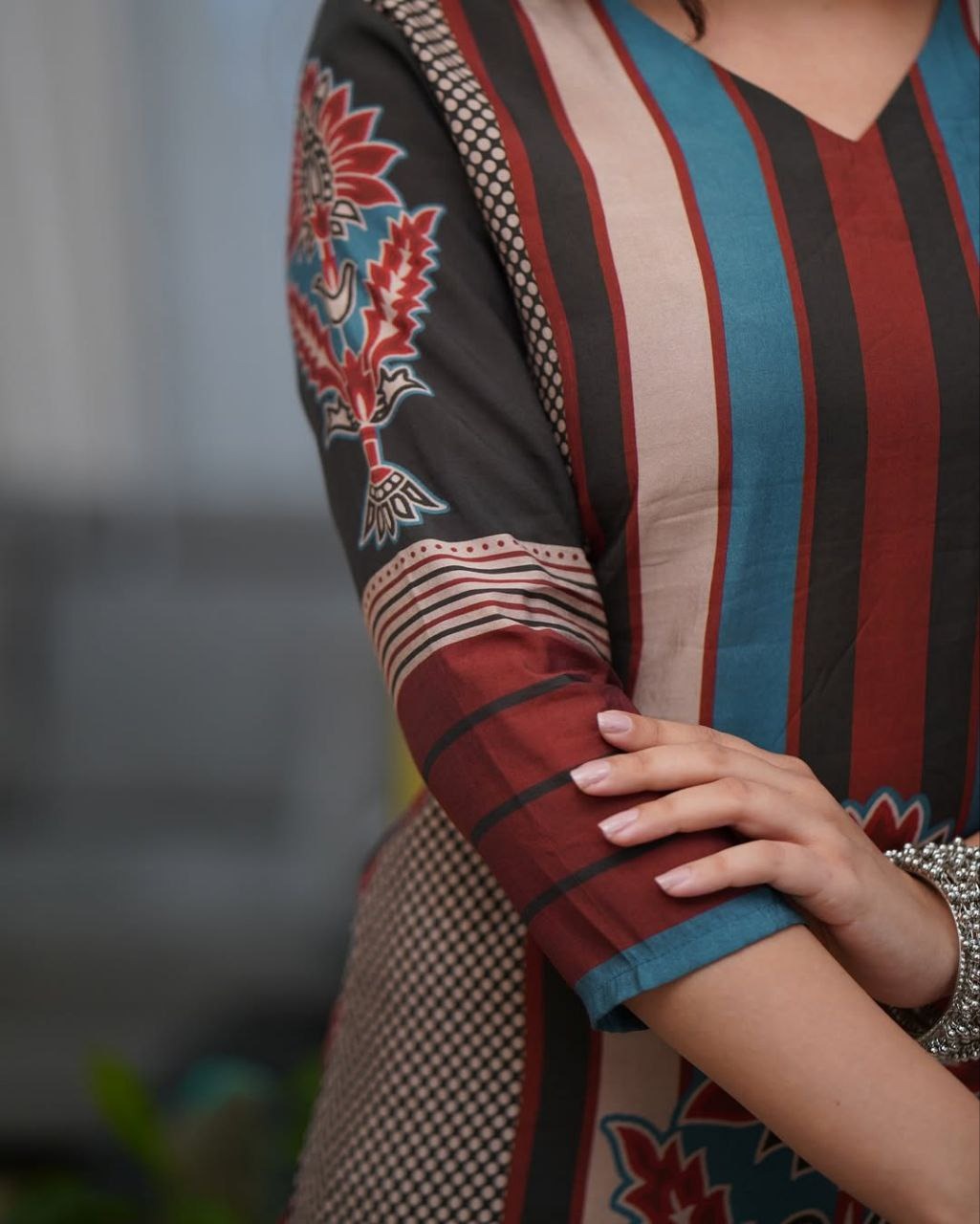 Elegant Rayon Printed Suit Set