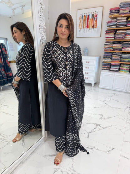 Heavy Cotton Bhandej Print Kurti Set